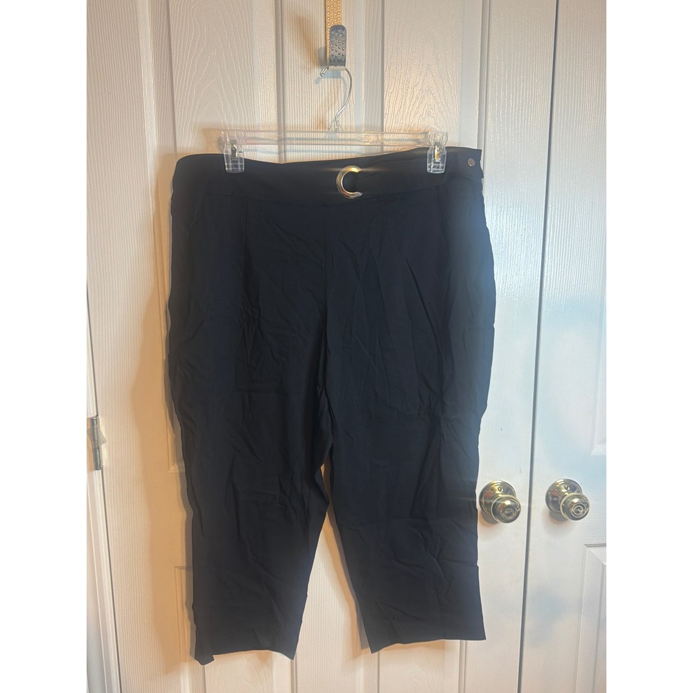 C.‎ Est. 1946 Womens Black Cropped Pants Silver Grommet Detail Size 20W Stretch